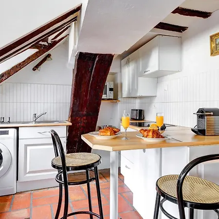 Ile Saint-Louis Flat