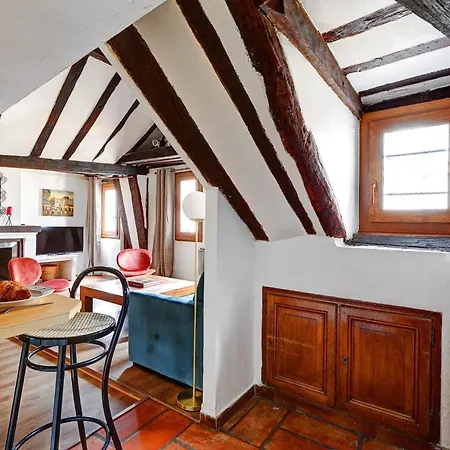 Ile Saint-Louis Flat